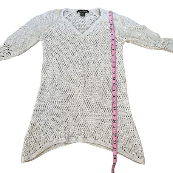 Tommy Bahama ~ Ivory Knit V-neck Long Sleeved Sweater ~ size XS ~ Cotton - Picture 9 of 12